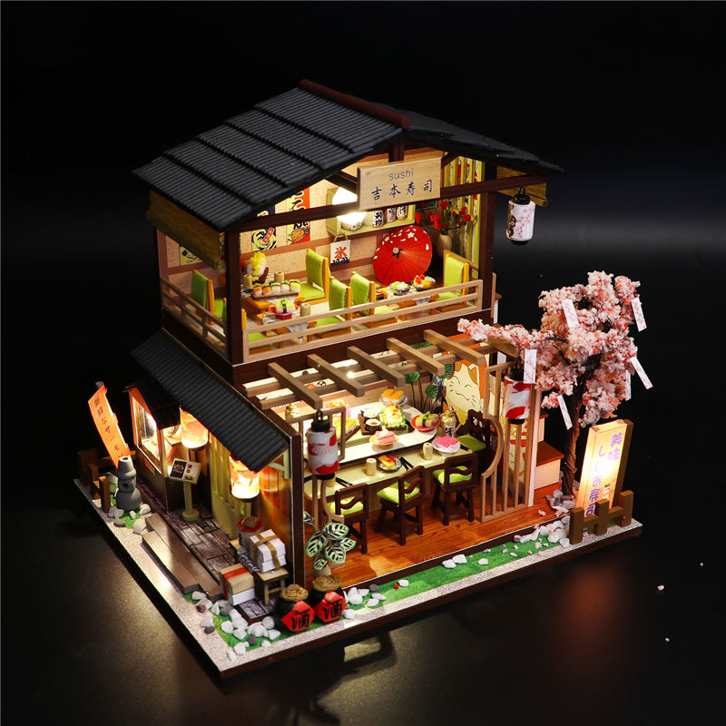 Mô hình nhà DIY Doll House Gibbon Sushi Kèm Mica Chống bụi