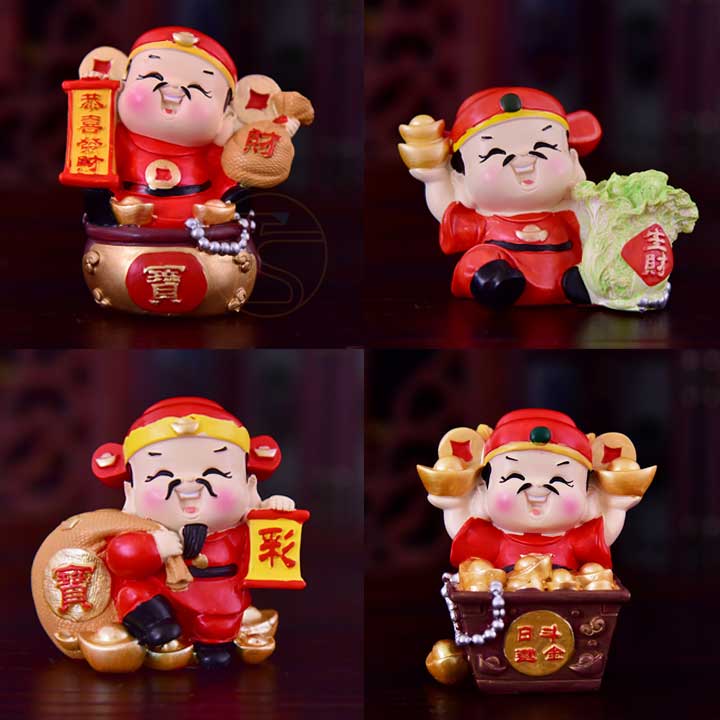 Tượng thần tài cầm đồng xu may mắn - Tượng thần tài may mắn cầm thỏi vàng trang trí bàn làm việc, để trên xe ô tô - Tượng ông địa phong thủy