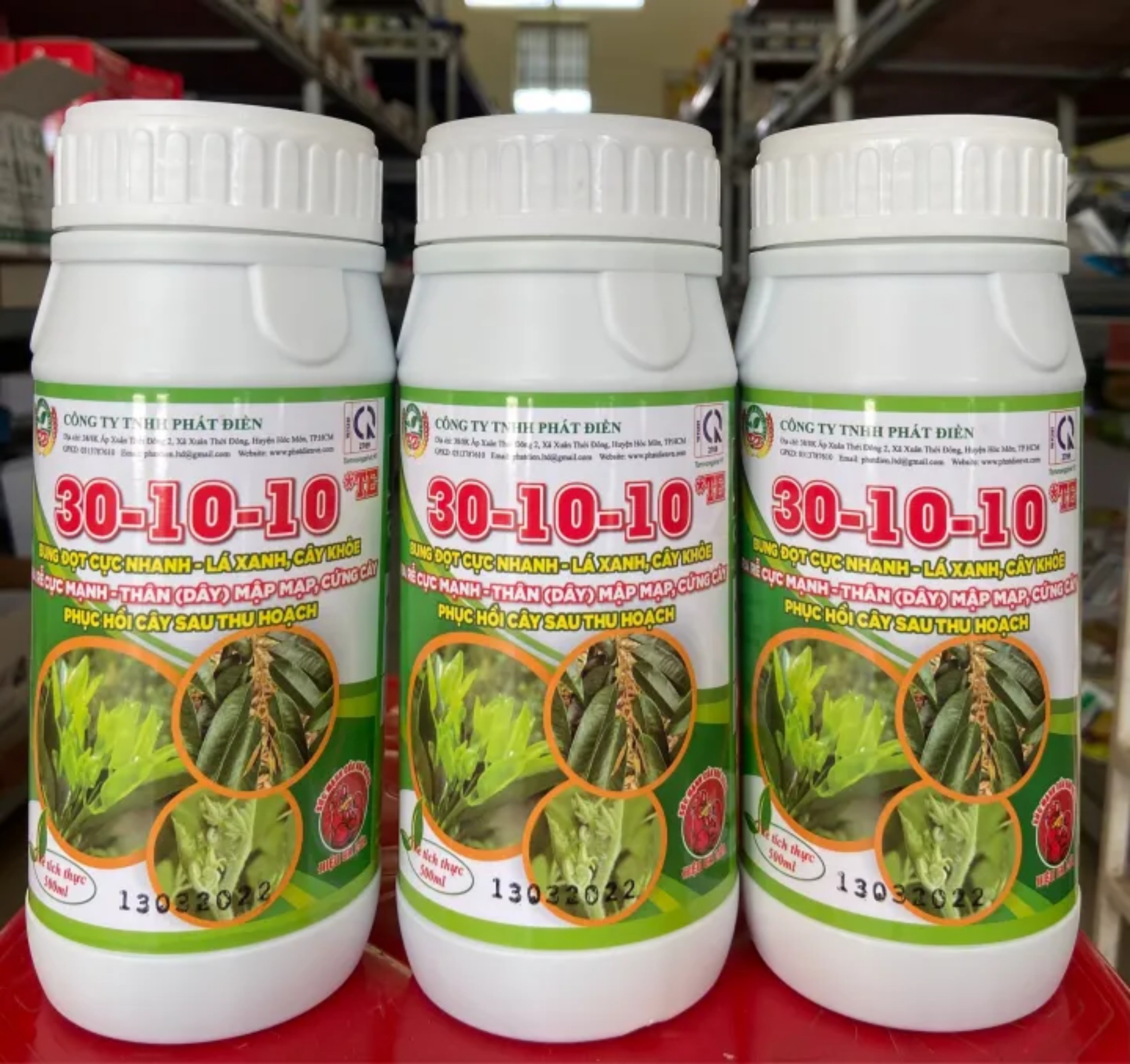 Phân bón 30-10-10 + TE siêu phát đọt, bật chồi cực mạnh, ra rễ nhiều, lá to xanh dày bóng mướt, phục hồi cây sau thu hoạch, cây suy yếu.