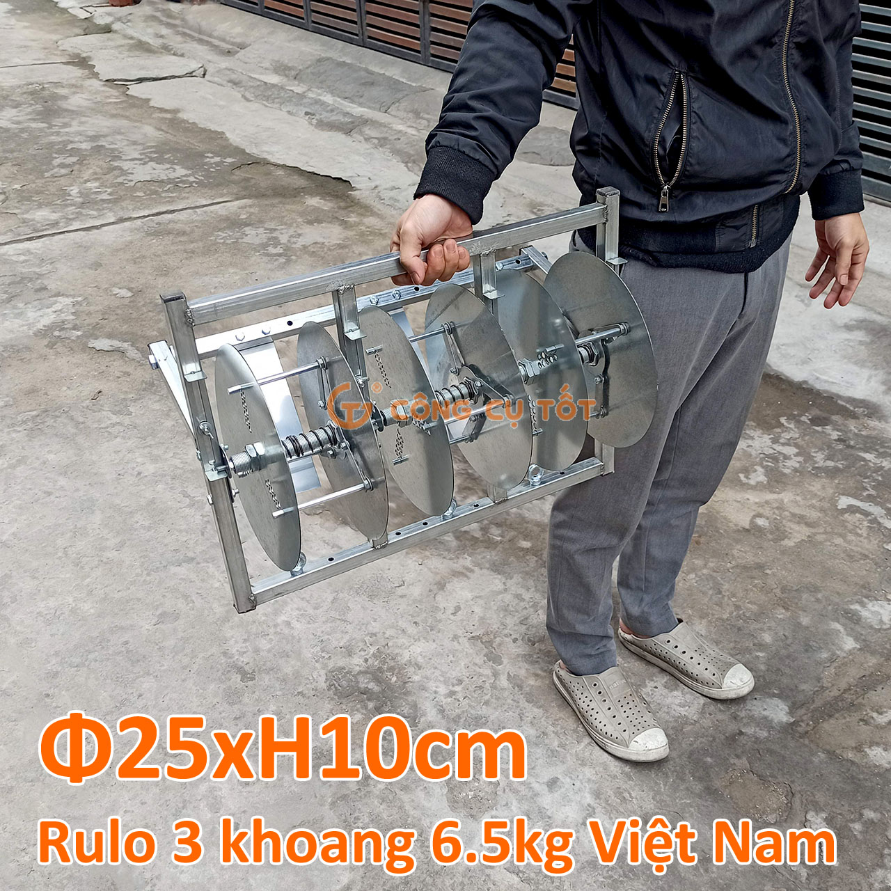 Khung rulo cuốn dây điện 3 khoang GT5409 Việt Nam Ø25xH10cm