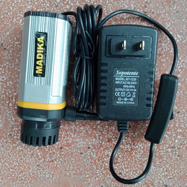 Máy bơm nước mini 12v madika