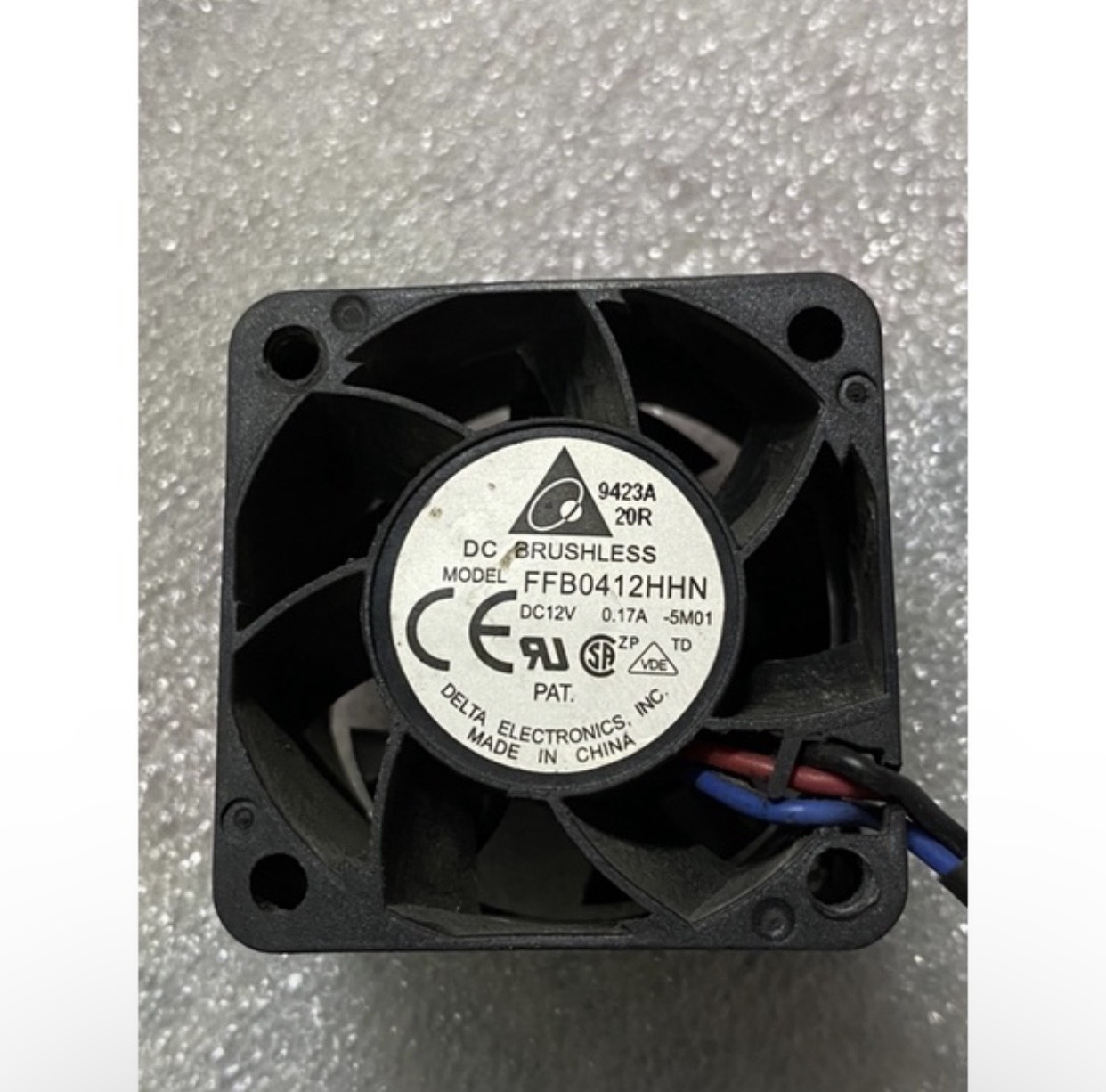 Quạt tản nhiệt fan 4 cm 12v 0.17A