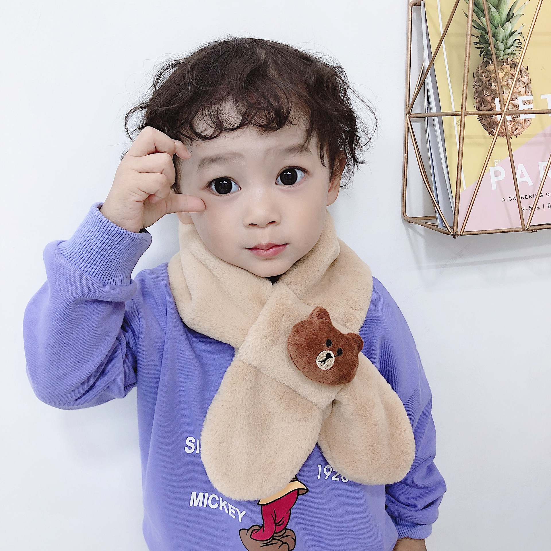 Khăn quàng cổ, lông thỏ gắn họa tiết chú Gấu nhiều mẫu xinh xắn cho bé trai bé gái từ 1 đến 12 tuổi