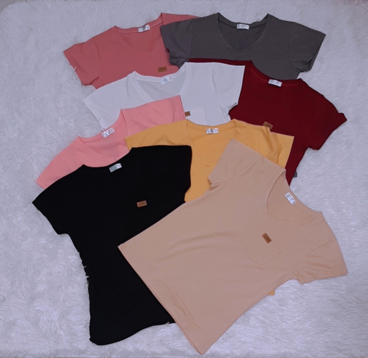 ÁO THUN CỔ TIM 100% CHẤT VẢI COTTON  MỀM MỊN -3 ÁO 1**K