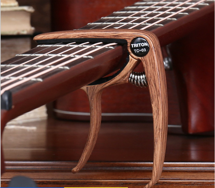 Capo Vân Gỗ Dành Cho Guitar Và Ukulele