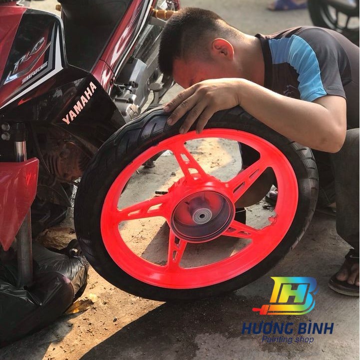 [COMBO] Sơn xịt màu Đỏ Huỳnh Quang - 57 với bóng K1K