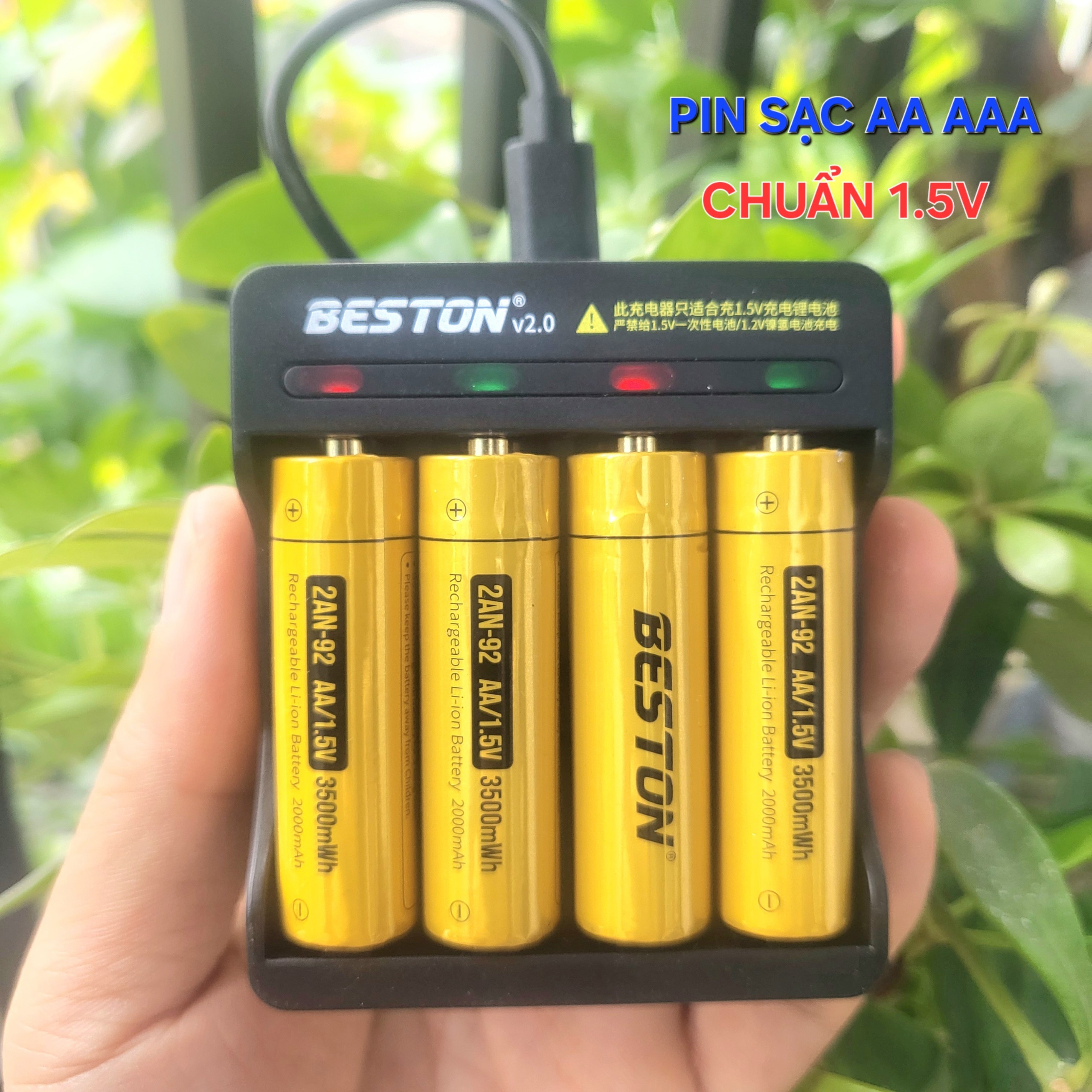 Pin sạc AA AAA Beston chuẩn 1.5V dung lượng cao ,  bộ sạc nhanh M7011 tự ngắt hàng cao cấp có đèn báo khi đầy, Pin chuyên dùng cho micro không dây, máy đo huyết áp, khóa vân tay, đồ chơi, chuột không dây