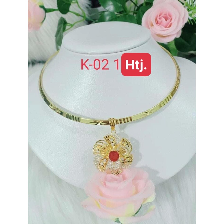 Kiềng cổ nữ mạ vàng mặt hoa mai đính đá sang trọng htj