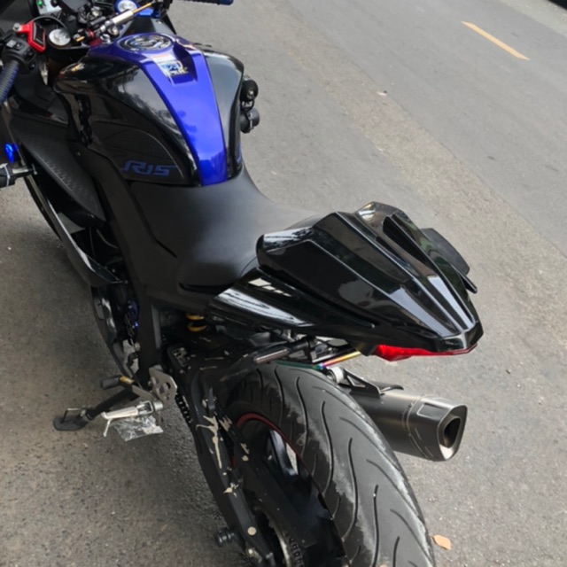 Yên sau solo cho yamaha r15 v3 r15v3