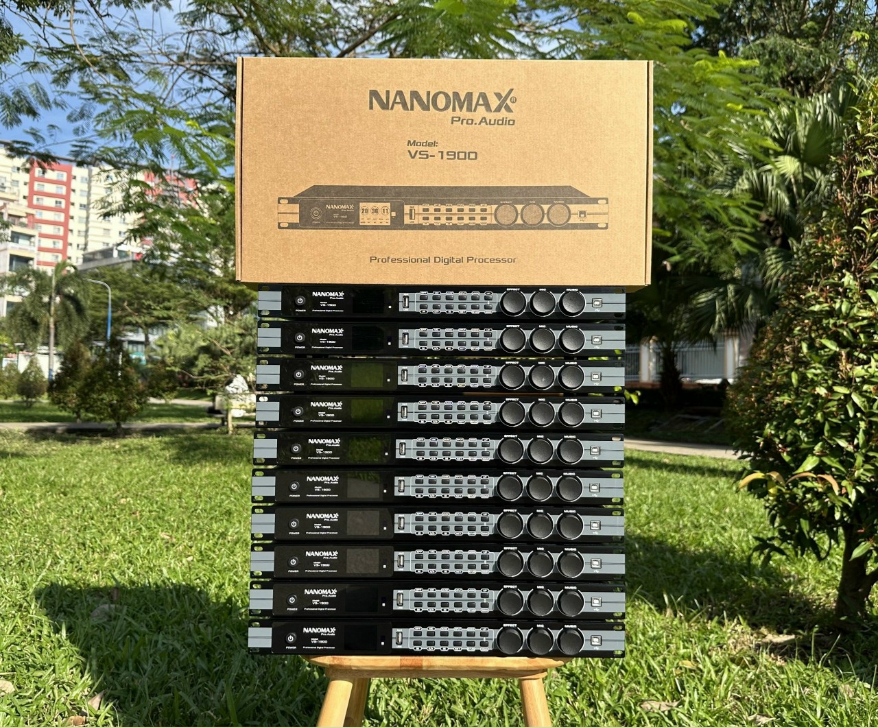 HÀNG CHÍNH HÃNG | Vang Cơ Lai Số Nanomax VS-1900- Reverb Cực Mượt - Chống Hú Tốt, Tích Hợp Mạch Xử Lý Âm Thanh Reverb Hoàn Hảo, Tần Số Chỉnh Music, Micro Và Effect Rõ Nét, Âm Thanh Sống Động Với Các Hiệu Ứng Echo, Reverb, Delay