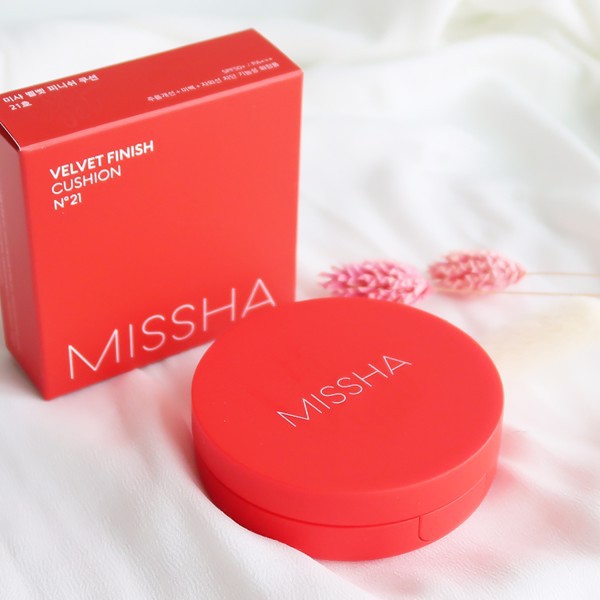 Phấn nước Missha Velvet Finish đỏ