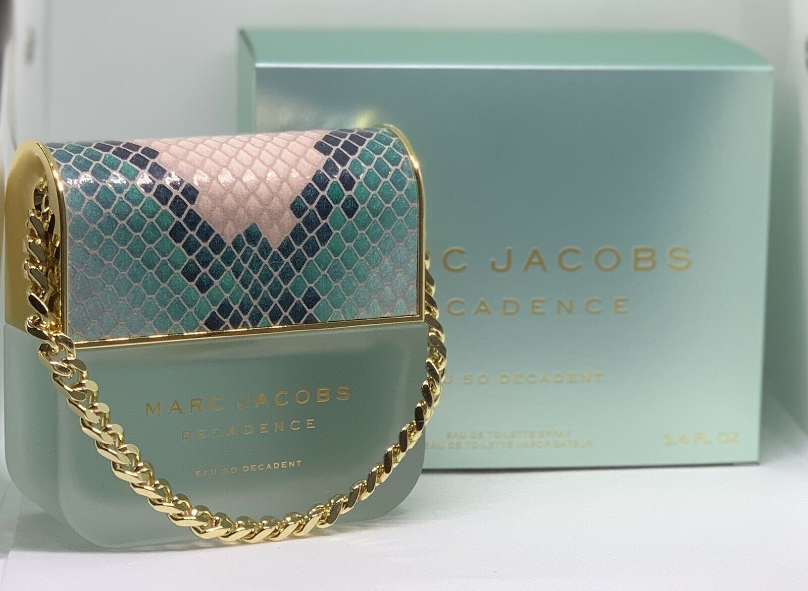 Nước hoa nữ cao cấp authentic Decadence Eau so Decadent by Marc Jacobs EDP 100ml