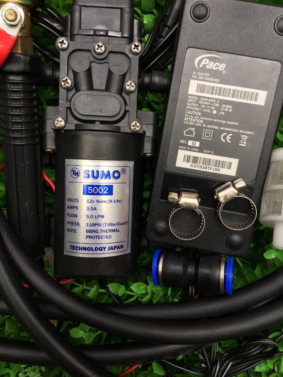 Bộ phun sương mini 5 béc sử dụng bơm SUMO nguồn 12V5A 5 bộ béc phun sương 5m dây phun sương Đài Loan 1m dây hút lọc rác và khớp nối hoàn chỉnh GIÁ TỐT