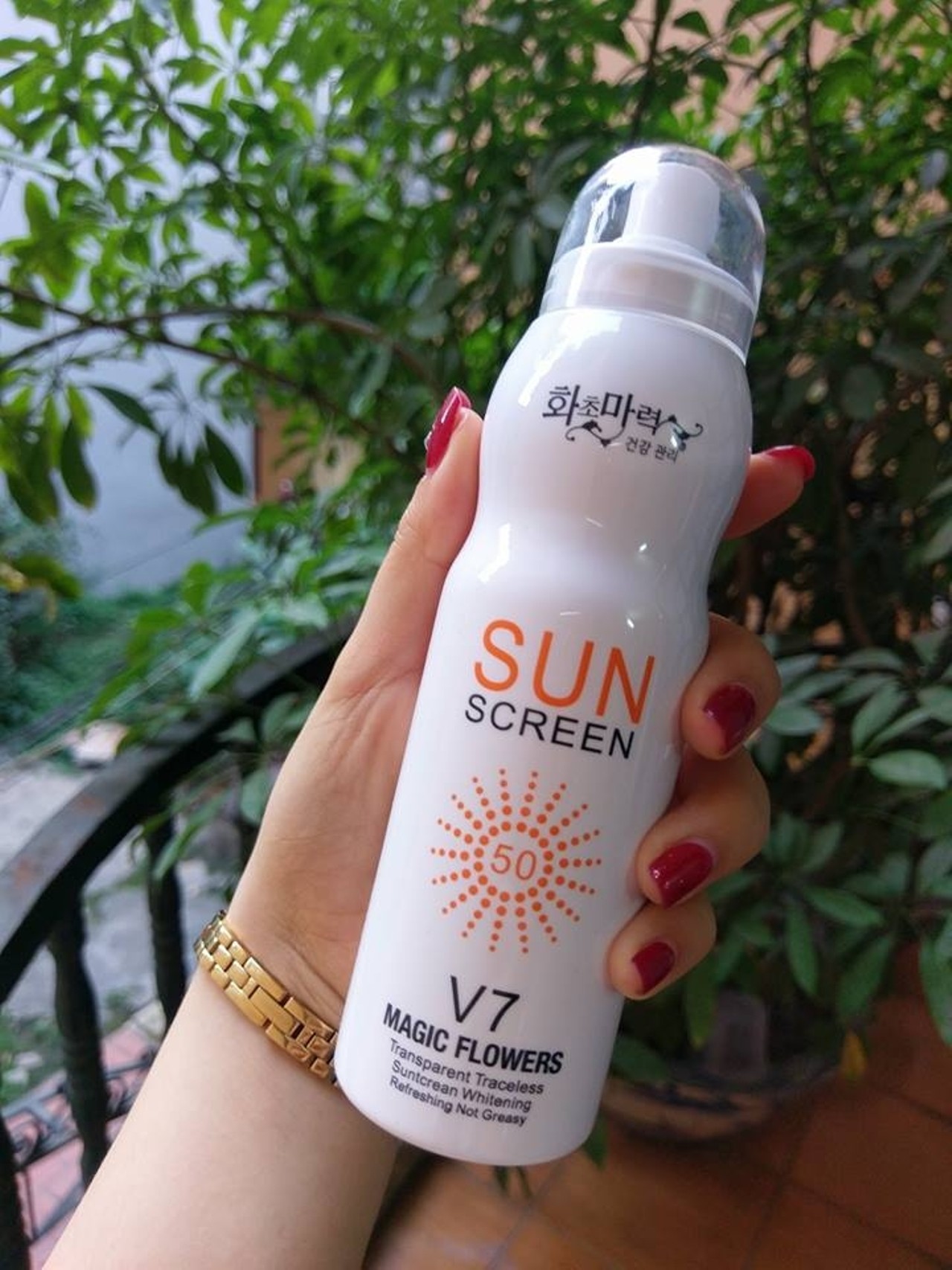 XỊT CHỐNG NẮNG SUN SCREEN V7 SPF50