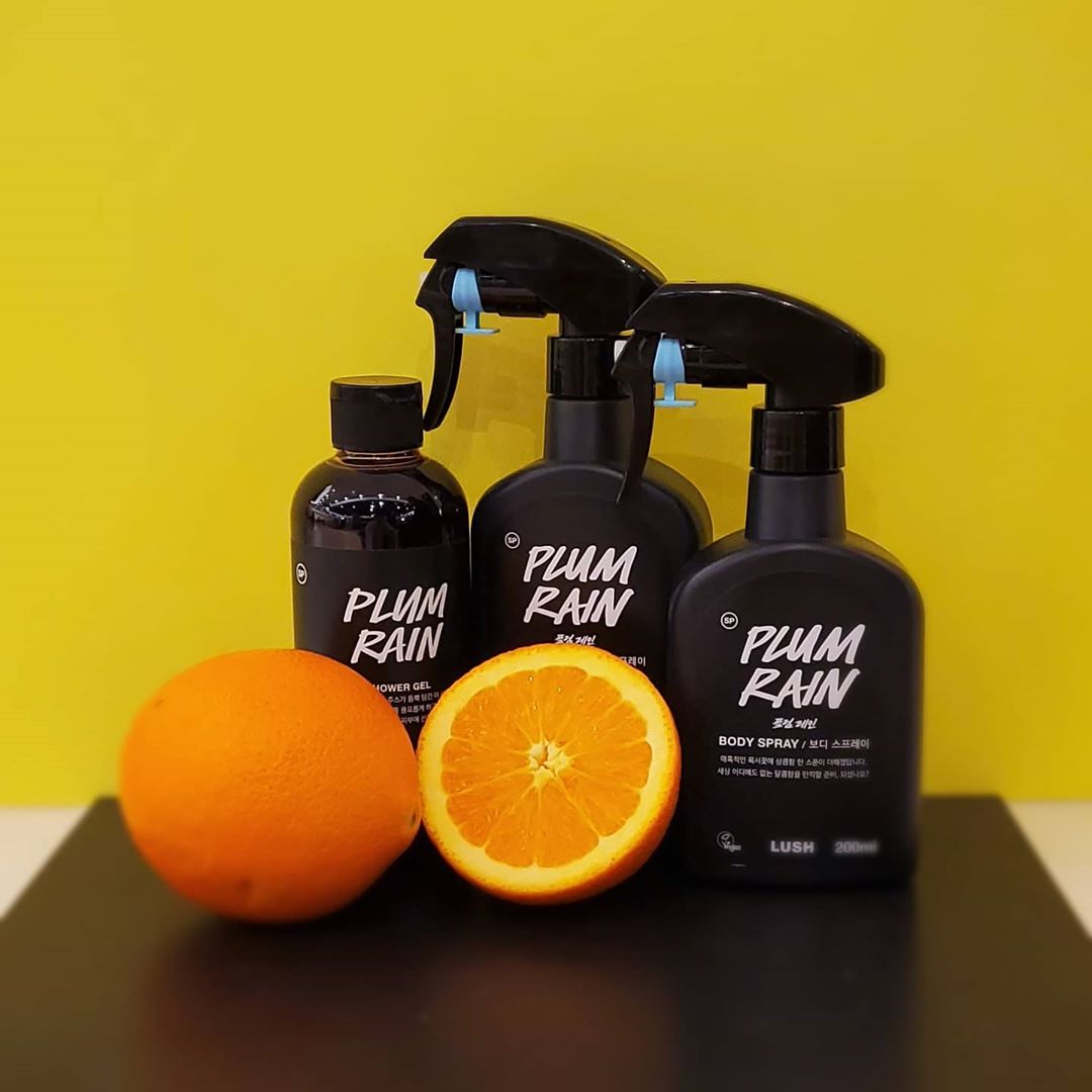 Xịt toàn thân LUSH - Plum Rain body spray