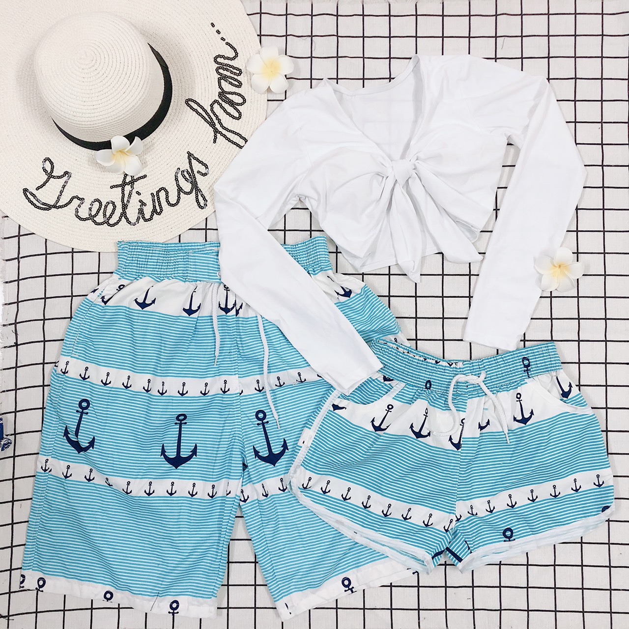 Đồ bơi đôi couple đi biển cặp quần mỏ neo mix áo tay dài trắng