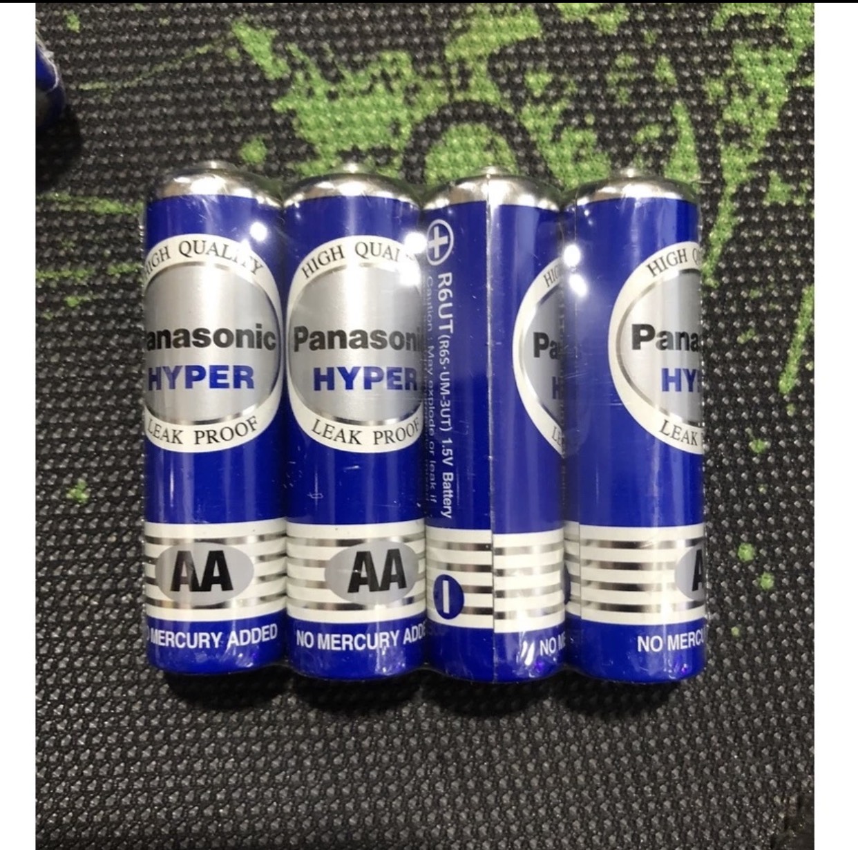 Vỉ 4 viên pin panasonic aa 1.5v chính hãng