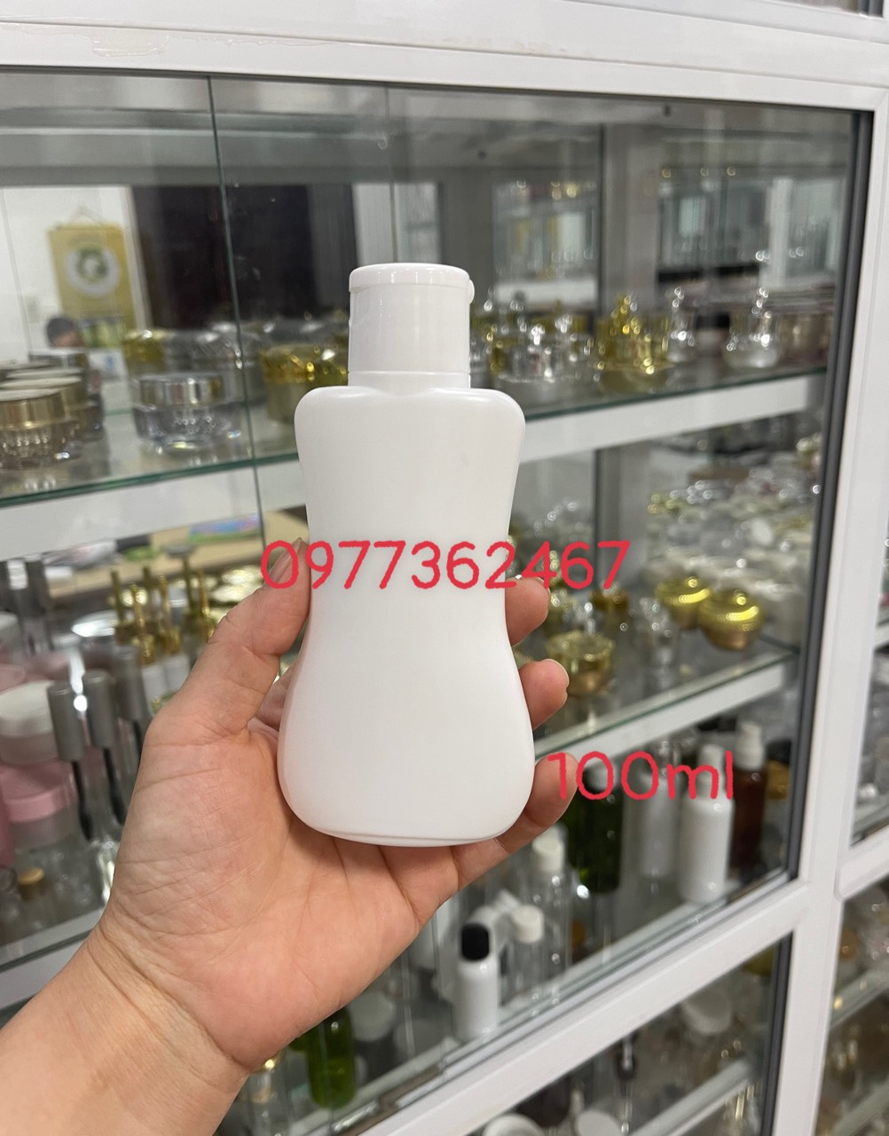 Chai nhựa 100ml EO nắp bật trắng