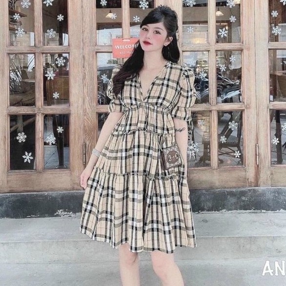 Váy bầu kẻ sọc xinh - Đầm bầu dự tiệc thiết kế