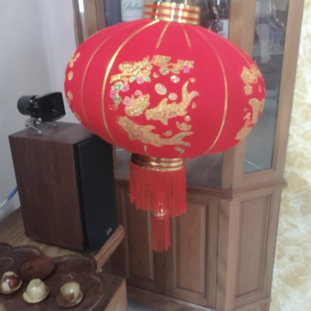 Lồng đèn quả cầu nhung màu đỏ treo tết 40,60,80 cm