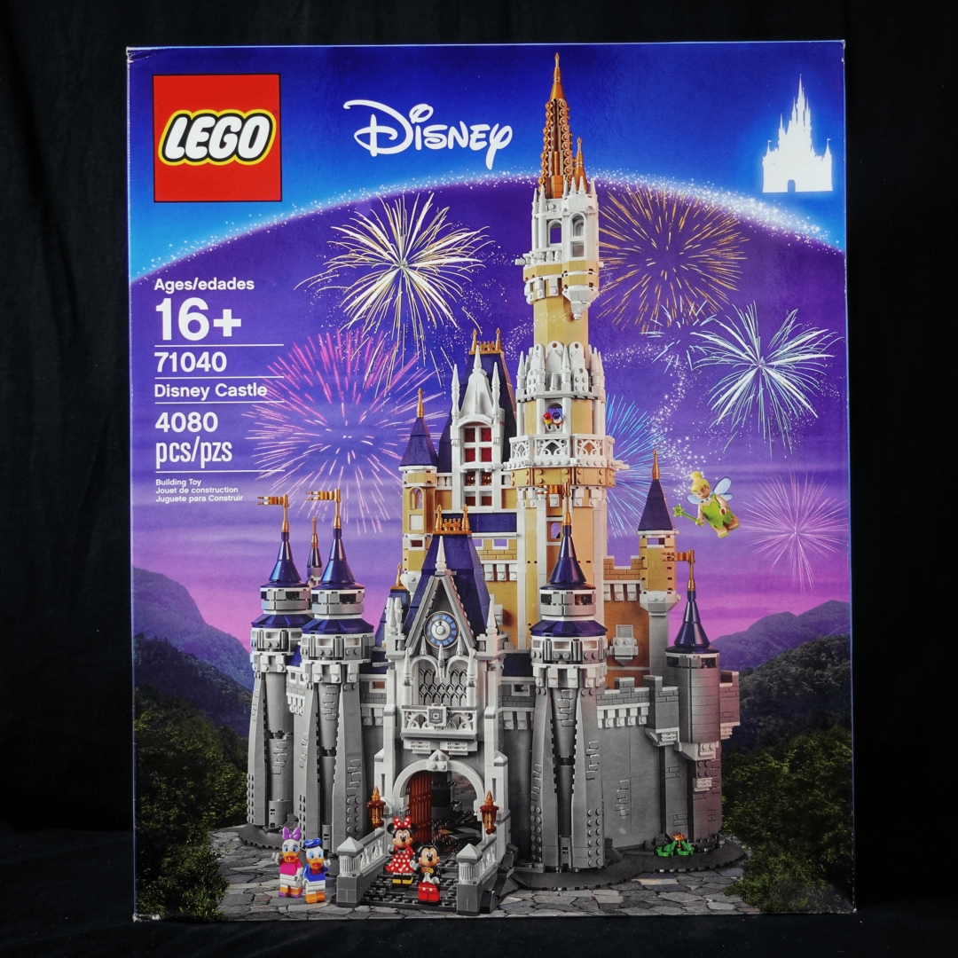 LEGO Disney Castle 360 - HelloBricks