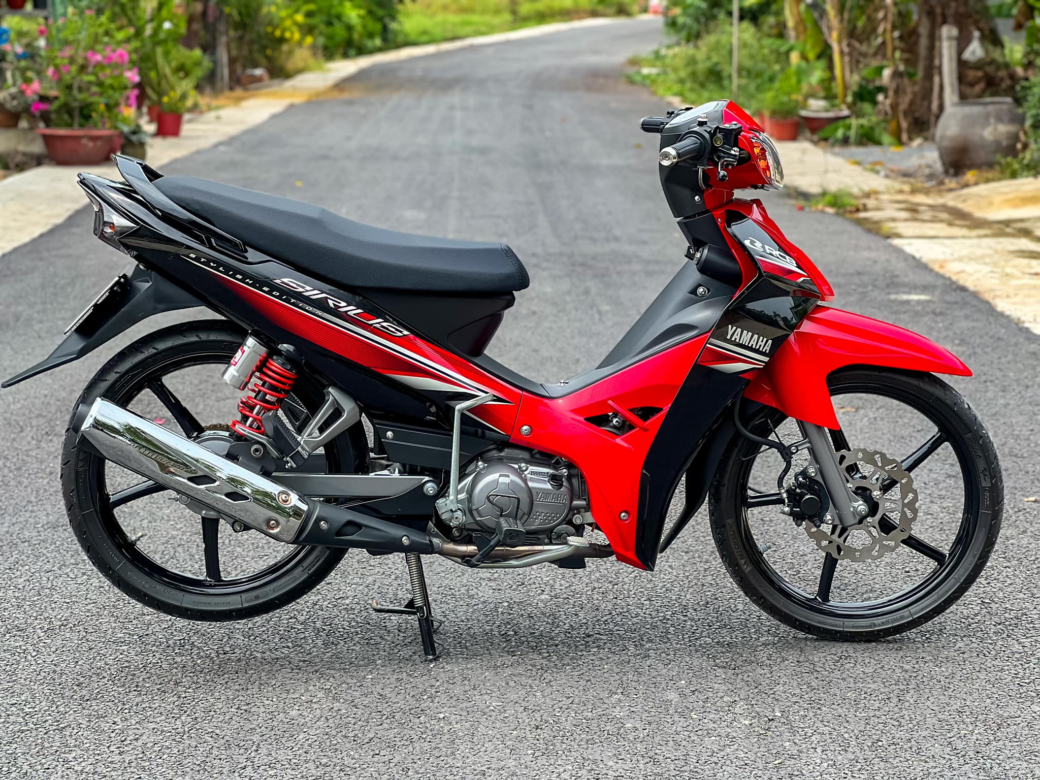 Tem sirius đỏ đen mẫu tem zin 2019