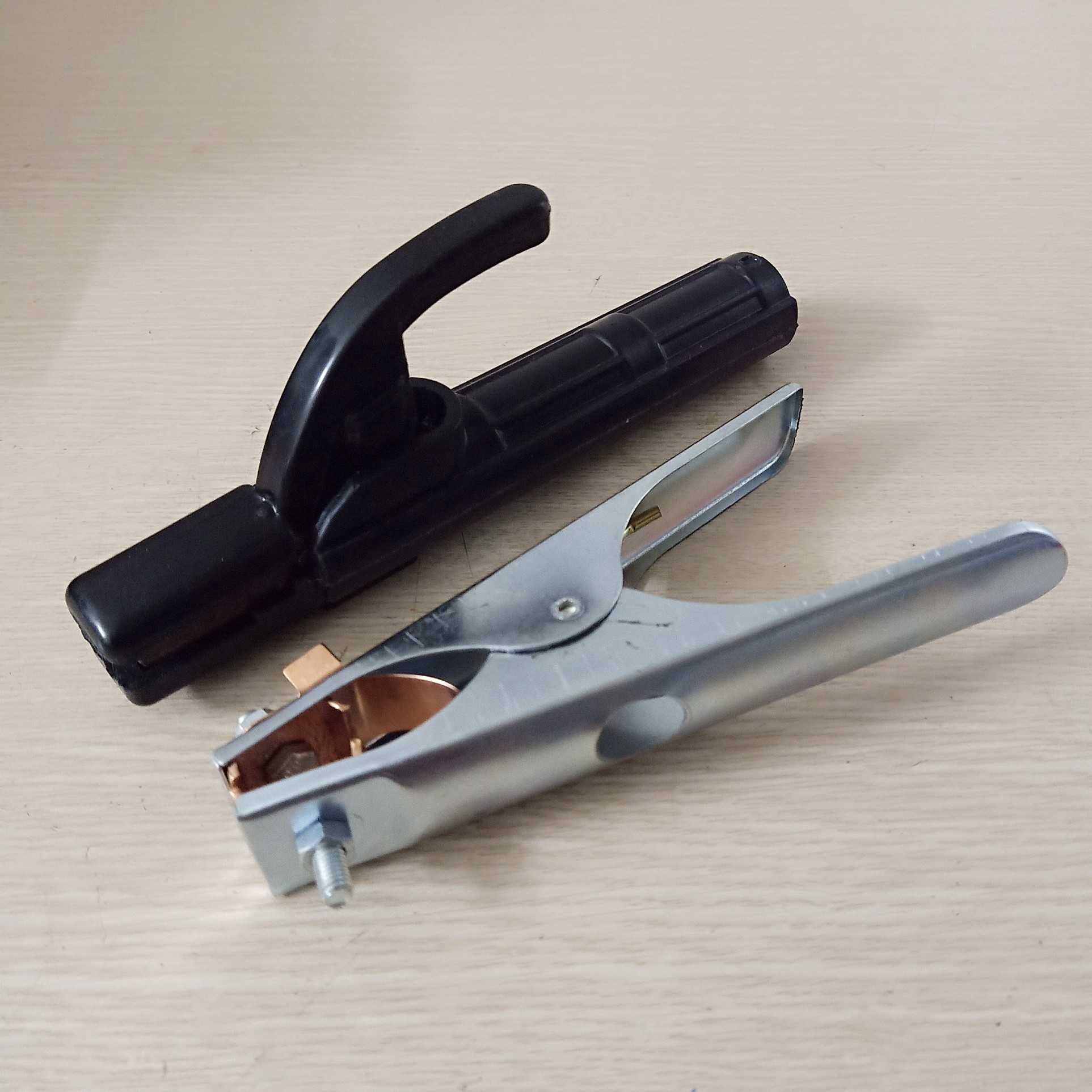 Bộ đôi kìm hàn 300A + kẹp mát 300A dùng cho máy hàn que