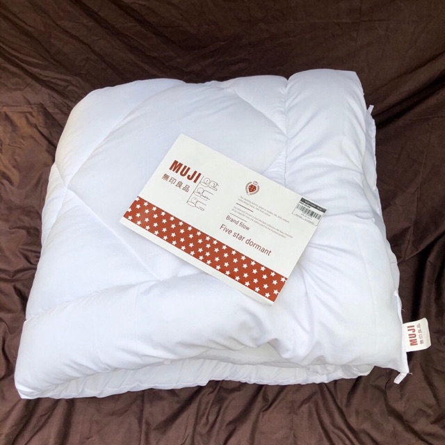 Ruột chăn đông Muji