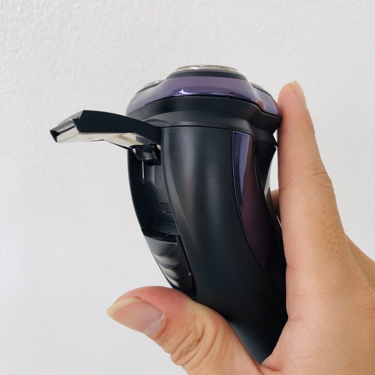 Máy Cạo Râu 3 Lưỡi Chính Hãng KEMEI - KM 838