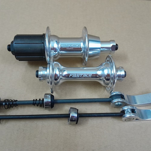 Đùm - moay ơ xe đạp sử dụngthắng vành fastace - taiwan 28h-32h-36h , cối 8,9,10- 100/135mm màu bạc