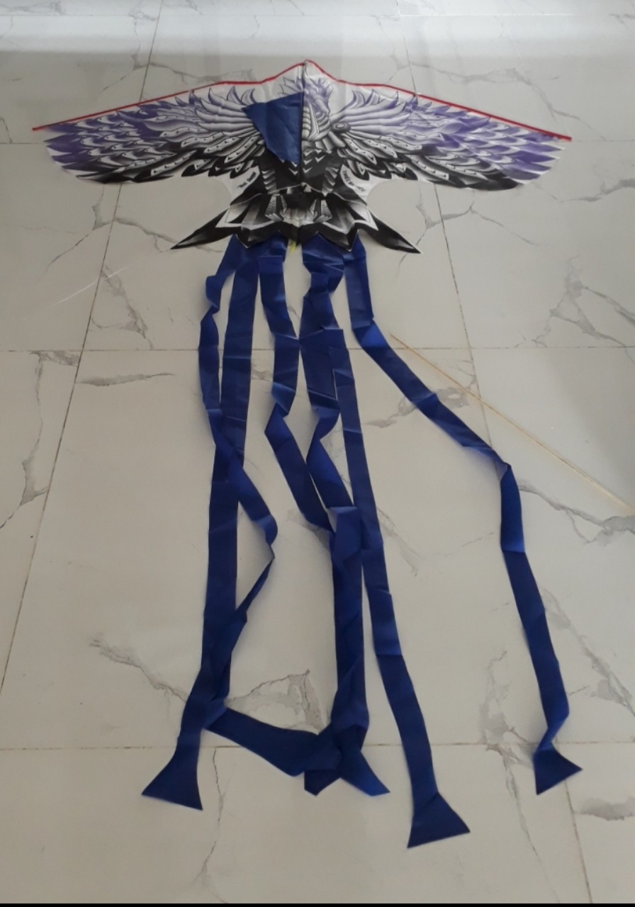 [HCM]Diều thiếc bạc điêu tặng kèm tay cầm thả diều 100m