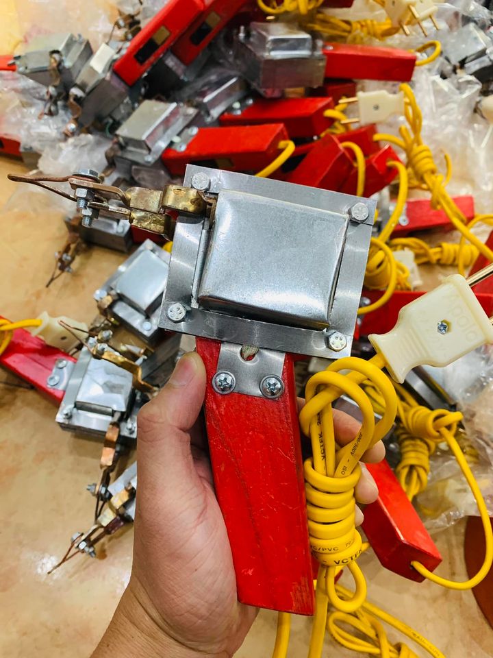 MỎ HÀN XUNG 300W - Công suất 300W - Lõi đồng 100% - Hàn chì - Hàn thiếc - Hàn than đề - Hàn cọc bình - Sửa bo mạch cho anh em thợ xe điện, xe máy,  ô tô, điện cơ, điện tử,....