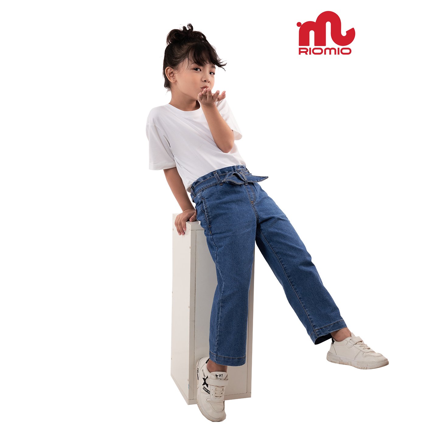 Quần jeans bé gái ống suông chính hãng Riomio RO031 màu Dark [ 100% Cotton Demin USA ]