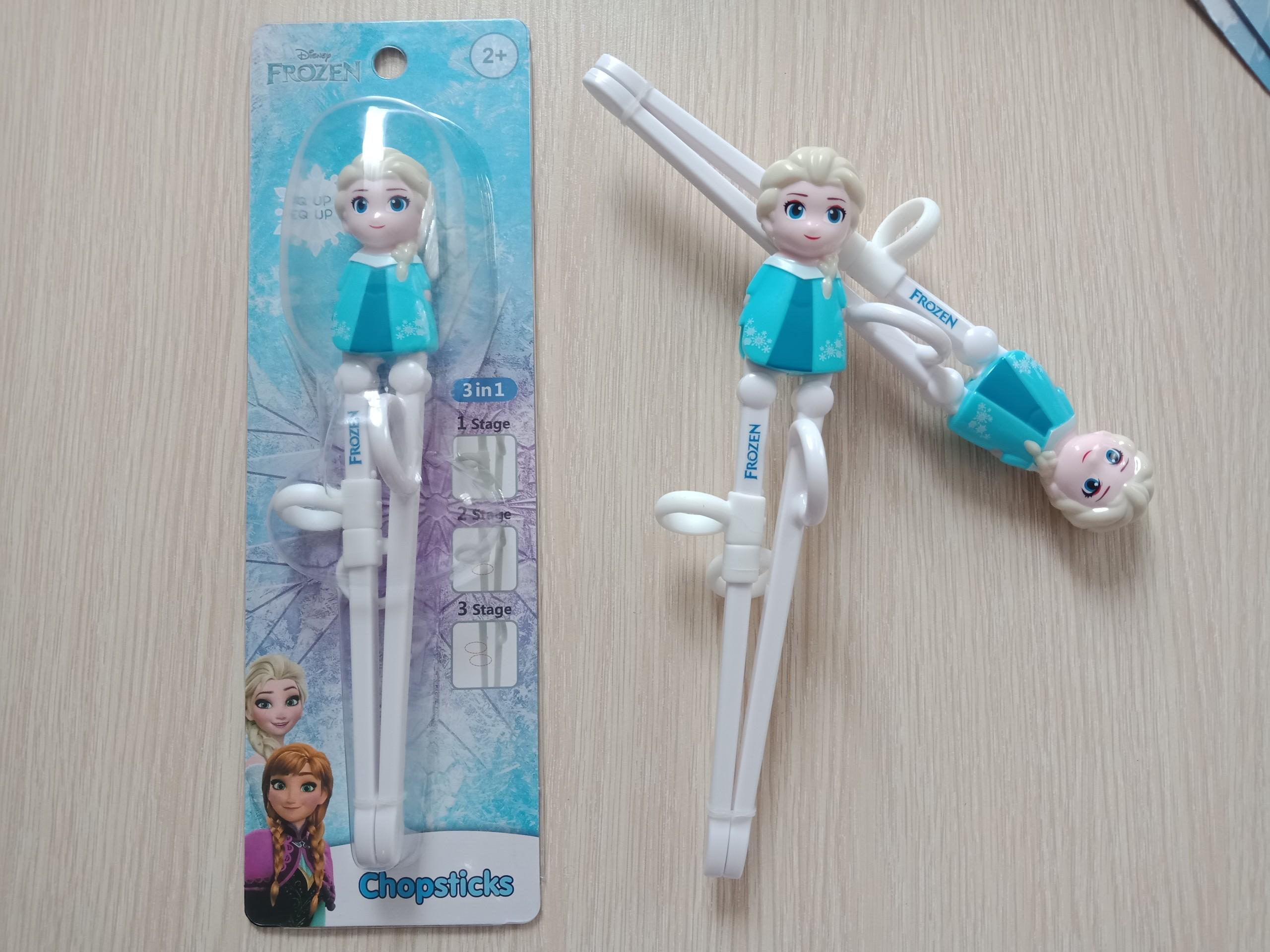 Đũa tập ăn 3d elsa, anna