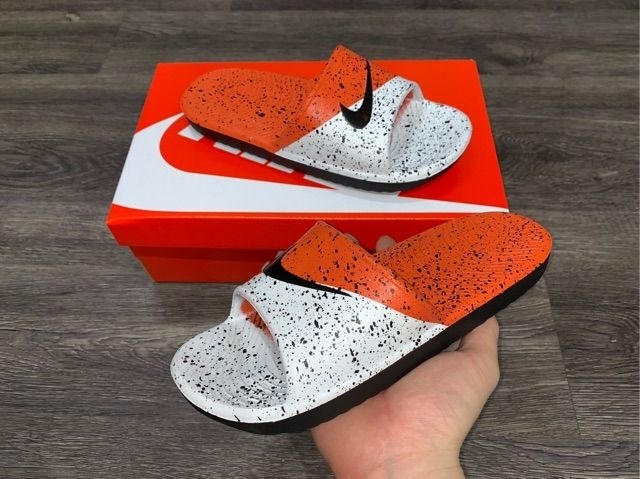 [lẻ=buôn] Dép nam đúc đế chống trơn trượt không thấm nước (màu đỏ) chất nhẹ,tặng kèm đón gót giày