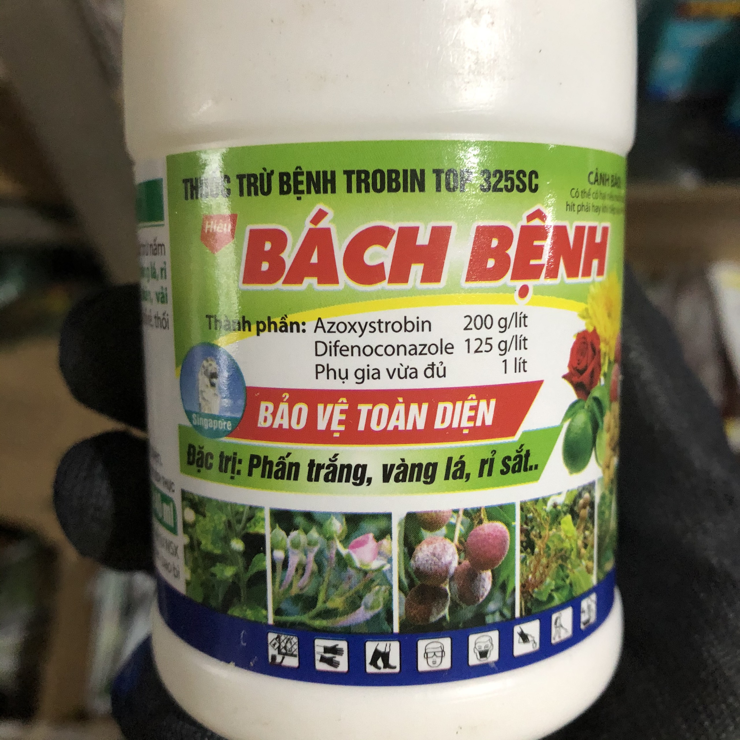 Đặc hiệu trừ bệnh đốm đen, gỉ sắt, phấn trắng, vàng lá, đốm mắt cua, nấm hồng, cháy lá trên hoa hồng, hoa cúc, mai vàng, hoa ly, hoa đồng tiền, bưởi, cam, nhãn, vải, thanh long. sầu riêng, cây công nghiệp