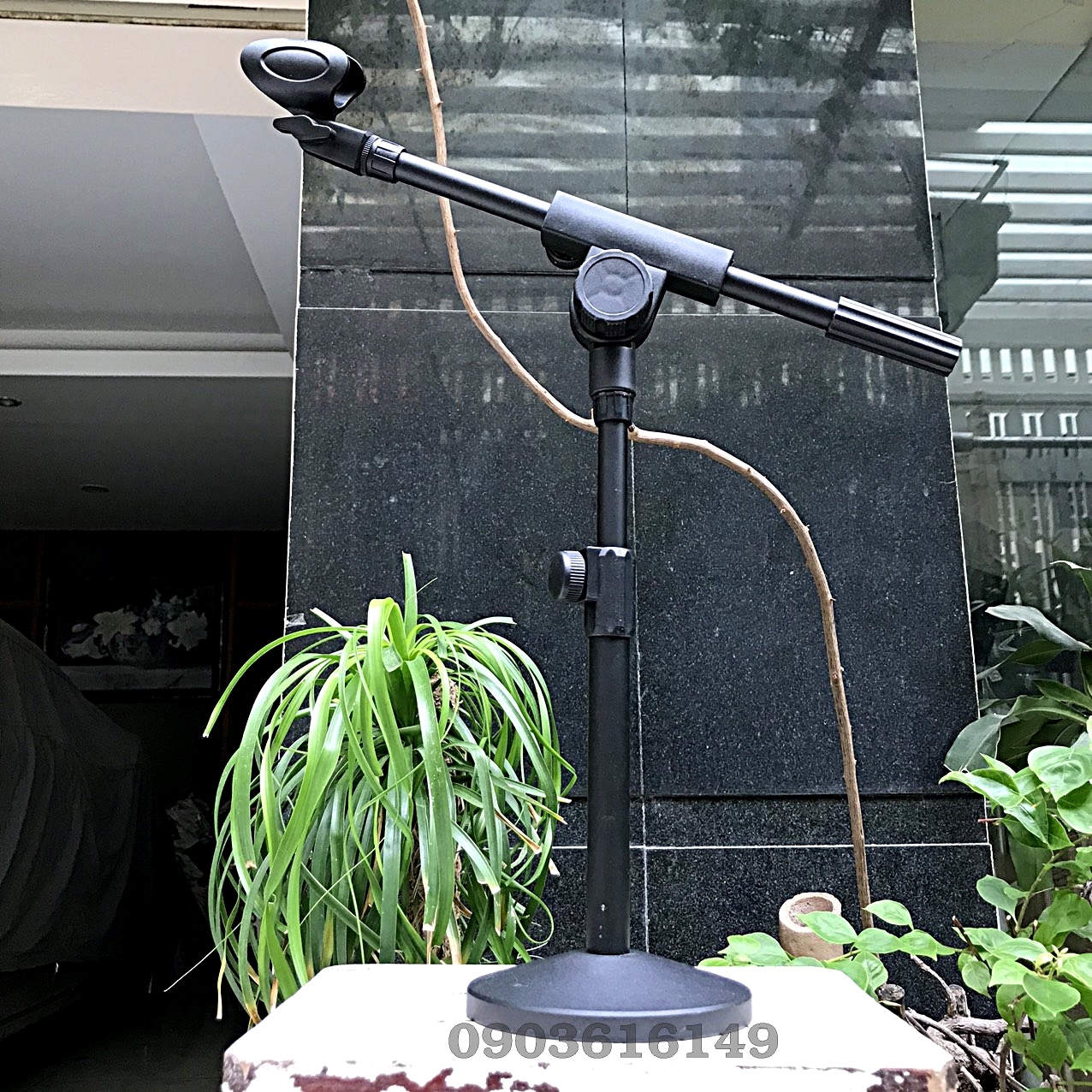 Chân micro để bàn