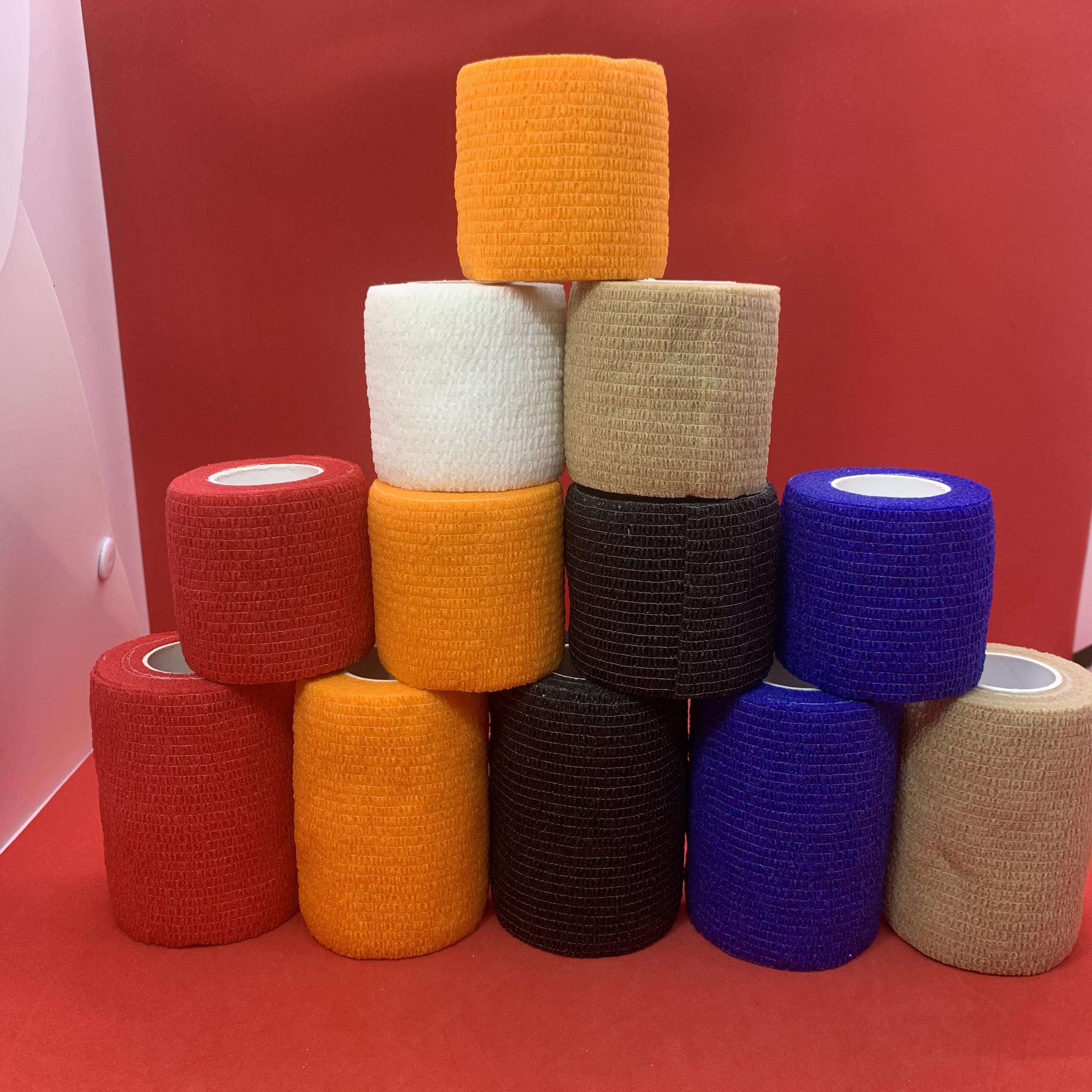 Băng cuốn thể thao tự dính, băng cuốn khớp chống chấn thương, băng y tế tự dính 5cm x 4,5m và 7,5cm x 4,5m