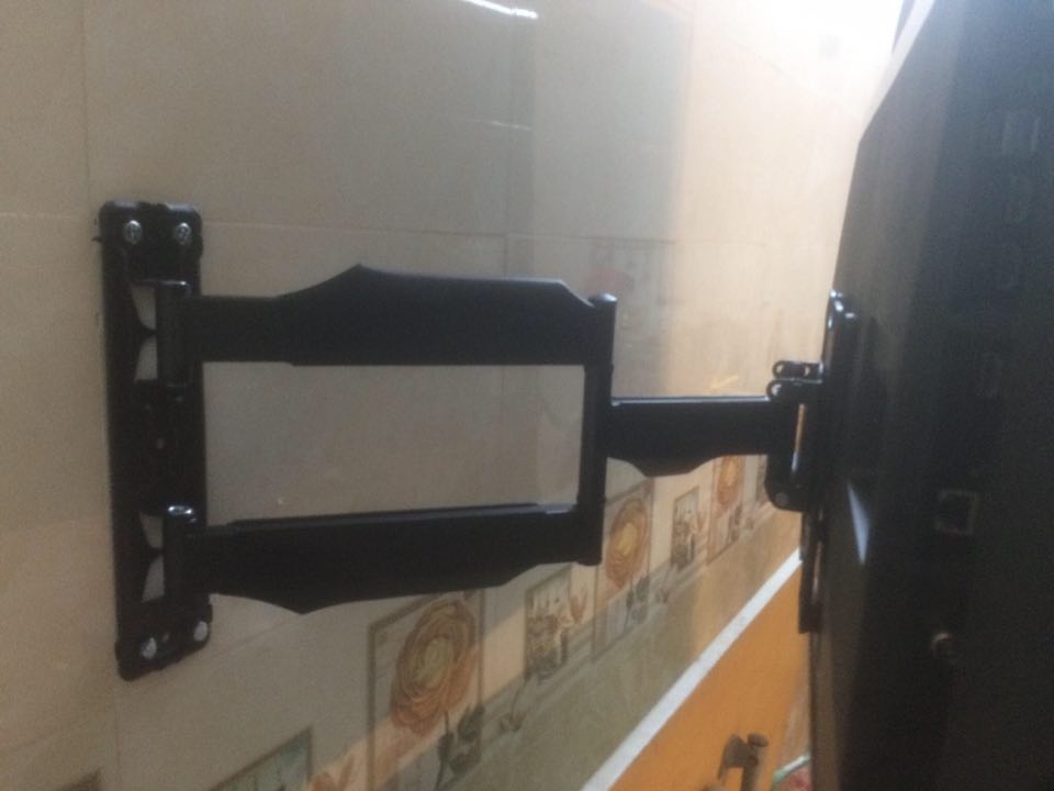 Giá treo tivi đa năng p4-df400 32-55 inch