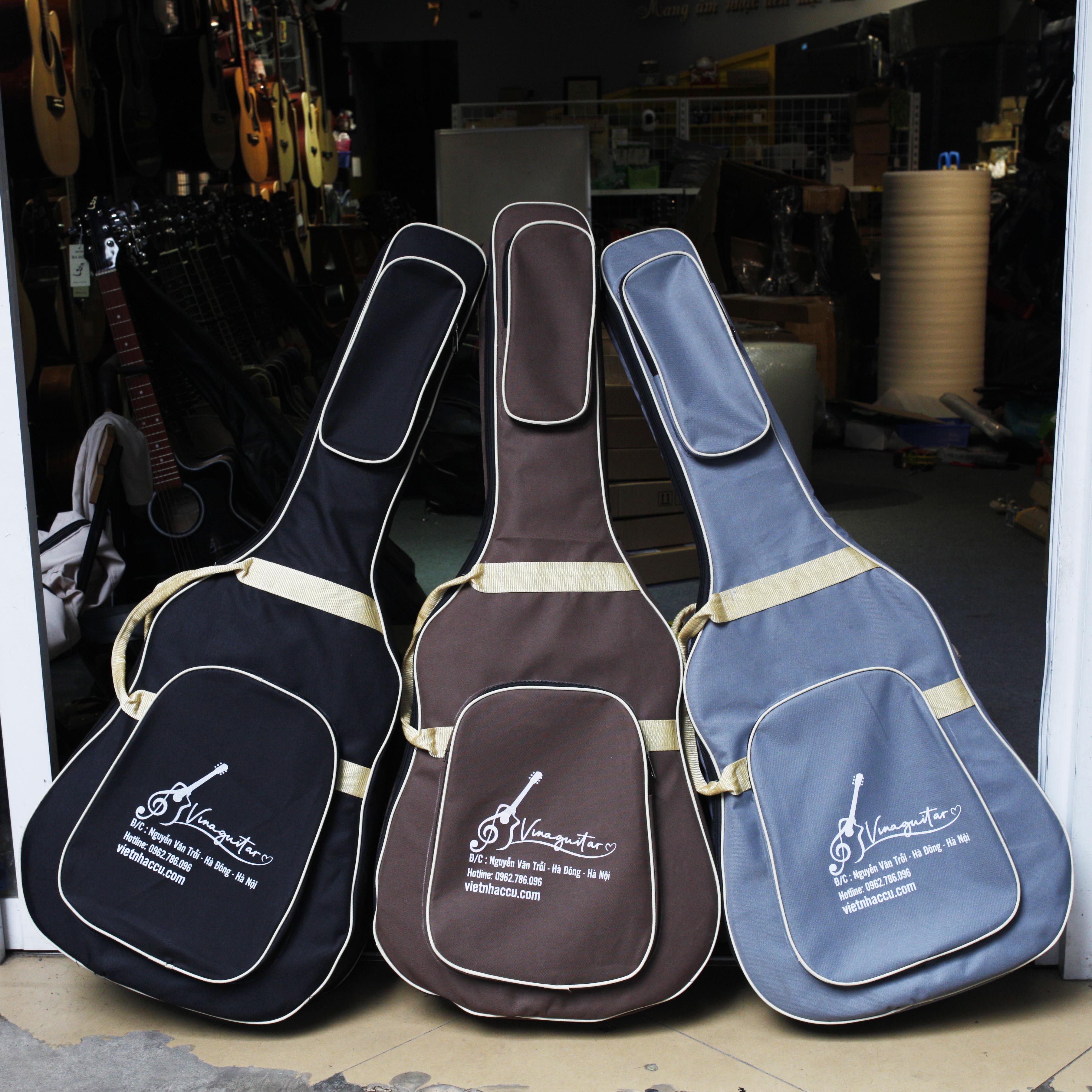 Bao vải dù guitar 6 lớp dày dặn chắc chắn- có 2 quai đeo 1 quai xách, chất liệu vải dù dày dặn và lớp mút xốp chăc chắn Vinaguitar