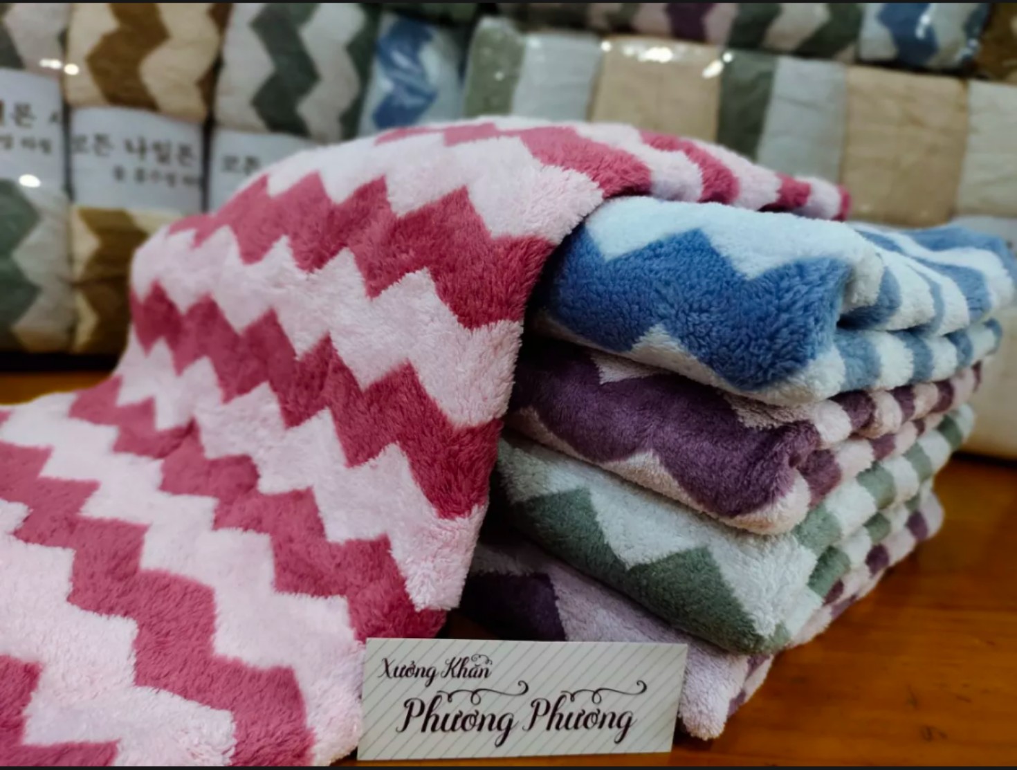 Khăn Tắm Bông mềm ziczac cao cấp 50x100, khăn cực mềm mại, kiểu dáng sang trọng, nhiều màu.....