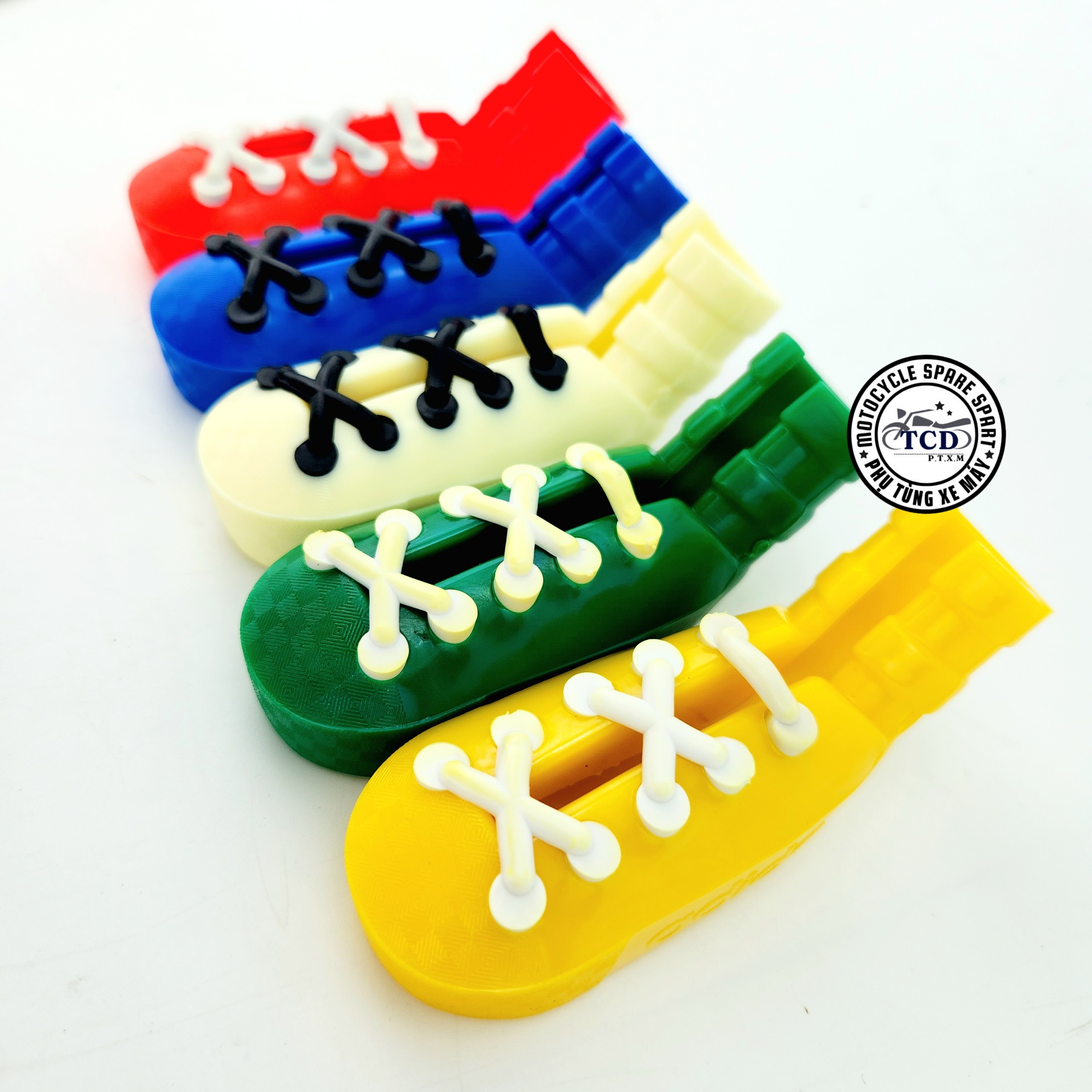 Cao su bọc chân chống kiểu chiếc giày thể thao A DI DA cho nhiều loại xe tặng kèm 2 dây rút