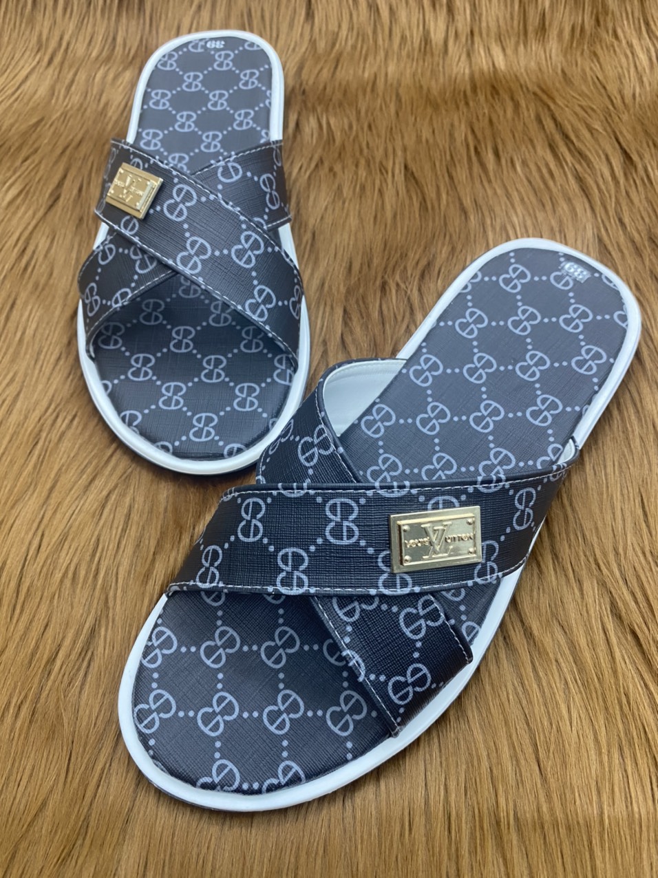 [HCM](Video thật) Dép kẹp nam LV siêu phẩm mới ra mắt hàng nhập khẩu từ thái lan. HVTL-FASHION HVTL-FASHION HVTL-FASHION