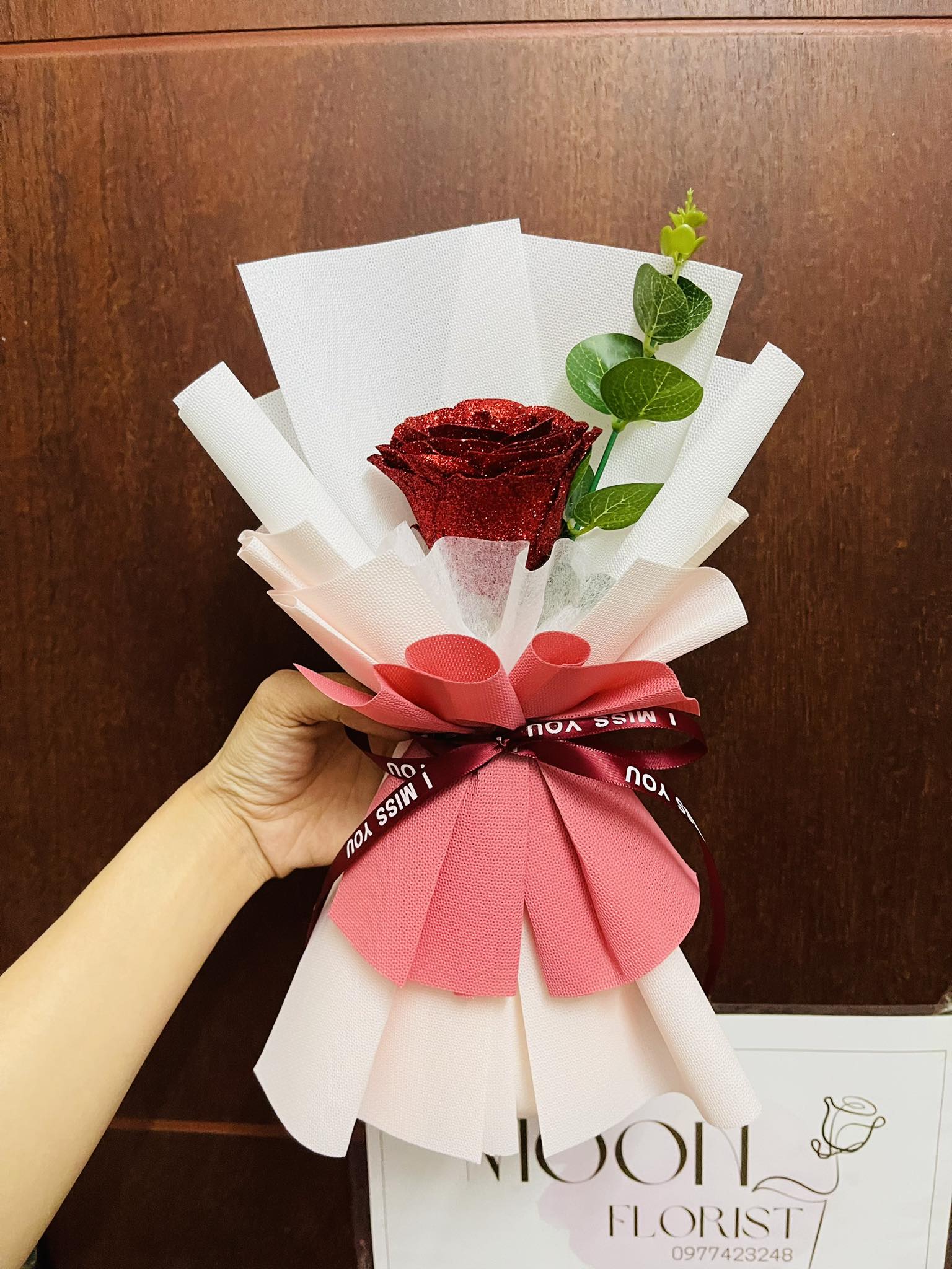 Tặng thiệp 20-10 - Túi hoa hồng sáp 3 bông kèm đèn LED quà tặng cho người yêu, hoa tặng mẹ Bó hoa hồng sáp thơm 3 bông 5 bông làm quà tặng người yêu quà tặng Valentine quà tiệc sinh nhật, đồng nghiệp