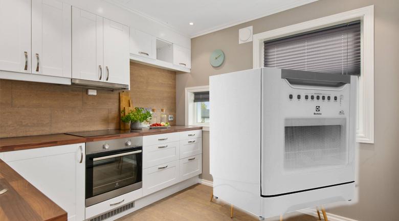 Máy rửa chén mini Electrolux ESF6010BW 1480W - thiết kế nhỏ gọn vận hành êm Máy rửa chén mini Electrolux ESF6010BW 1480W - thiết kế nhỏ gọn vận hành êm