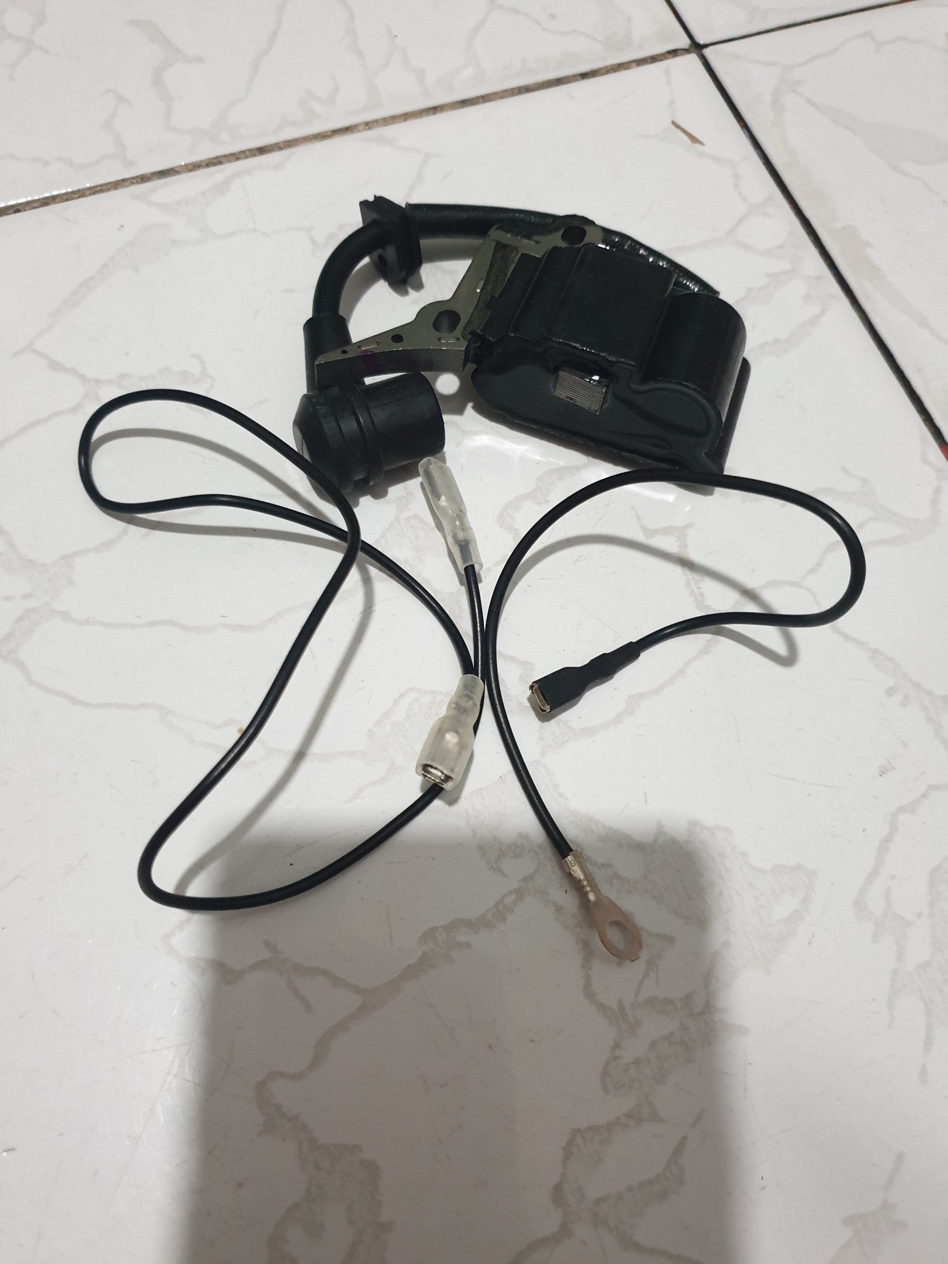 Mobin điện máy cưa xích 2500. cưa cụt