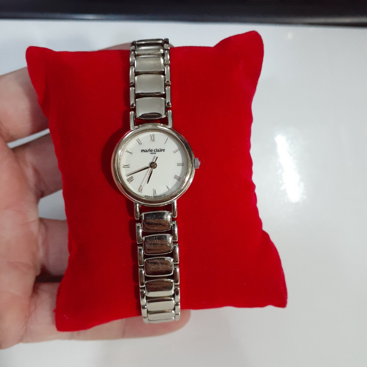 Đồng hồ nữ xinh Marie Claire Paris mặt số la mã second hand nguyên zin