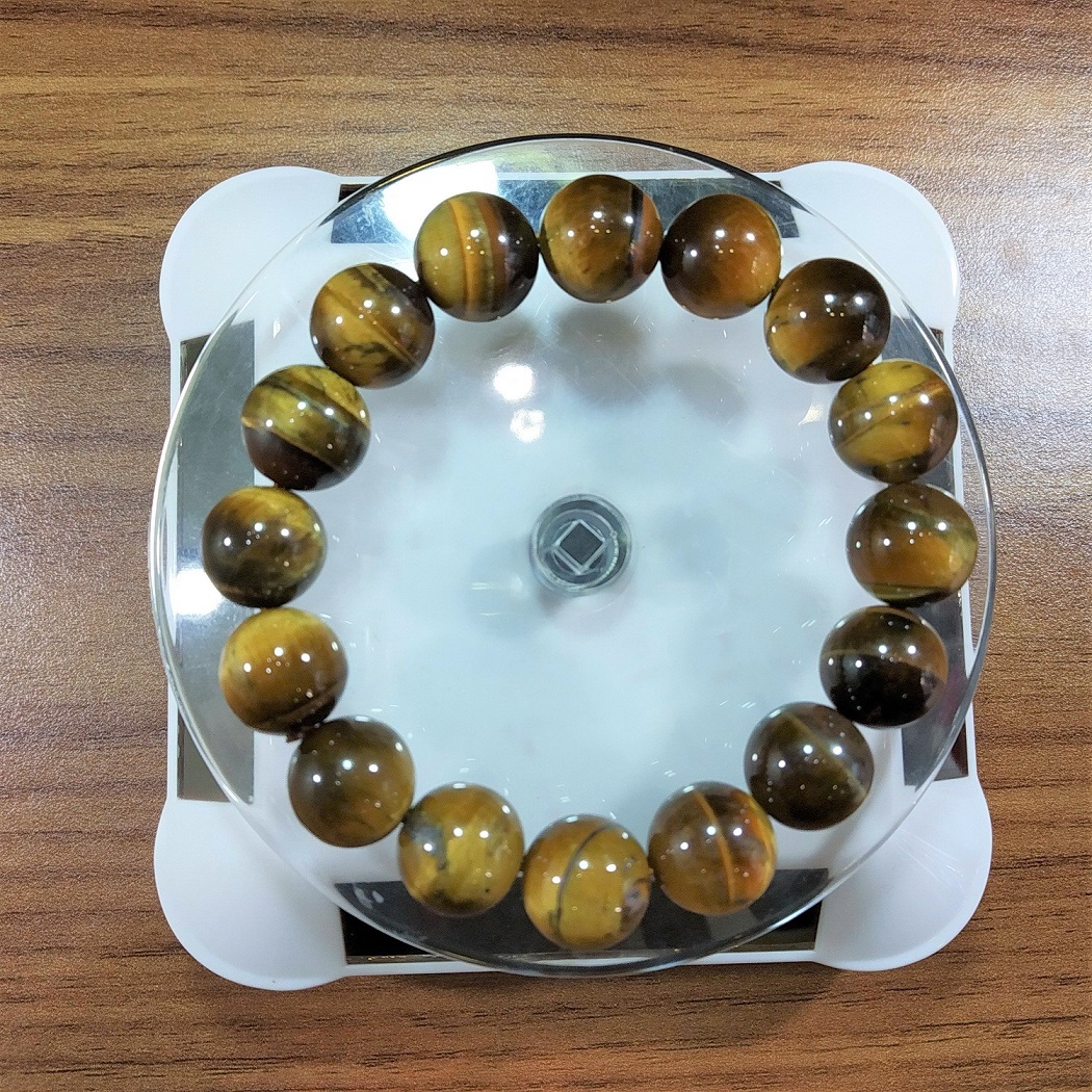 Vòng đá mắt hổ thiên nhiên 12ly Vàng - Vòng tay đá phong thủy cho mệnh thổ, kim