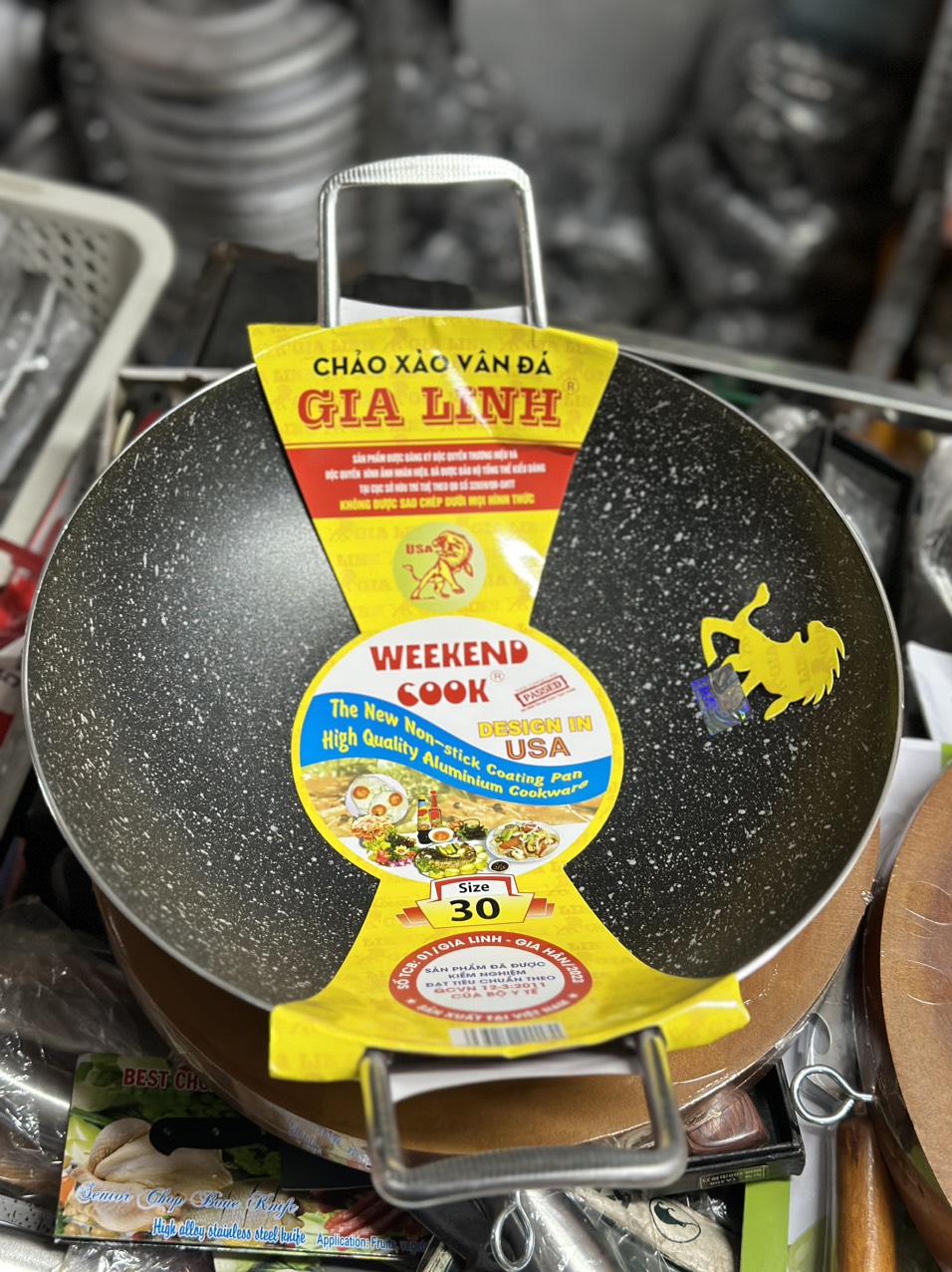 Chảo xào vân đá chống dính thương hiệu GIA LINH