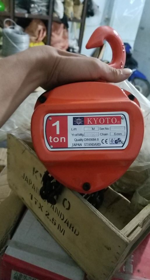 Palăng xích kéo tay 1 tấn, 2 tấn, 3 tấn - Cáp thép Thái Bình Vina